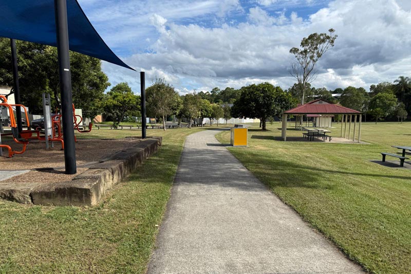 Commercial grounds maintenance for a professionally presented Brisbane property